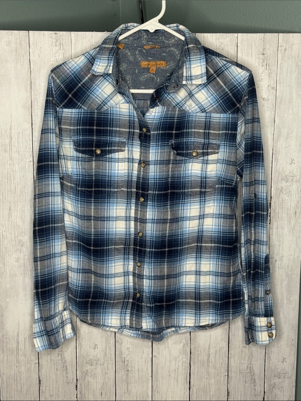 JACHS Girlfriend Blue and White Plaid Long-Sleeve Button-Down Shirt